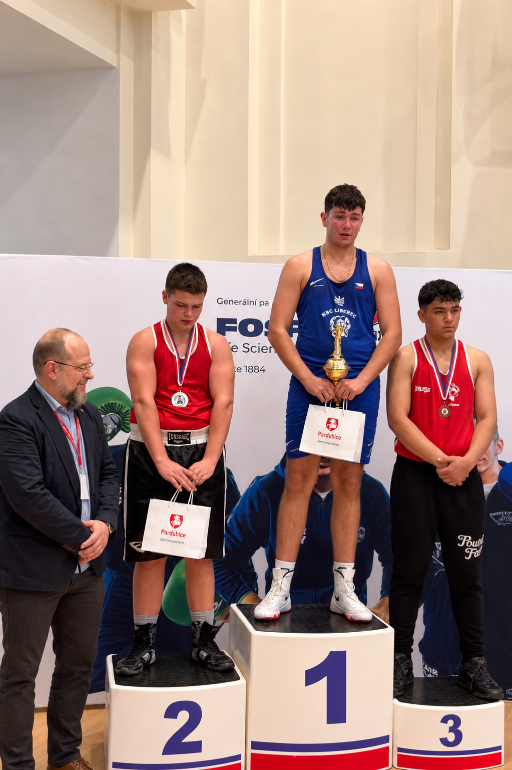 Viktor Raiminius mistr ČR 2026 box super těžká váha vítězství