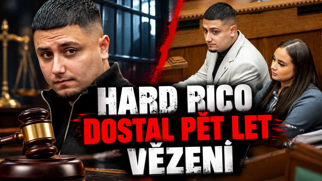 Hard Rico (Enrico Pešta) u soudu. Rapper dostal pět let vězení za loupež a vydírání, Vrchní soud v Olomouci mu zpřísnil trest.